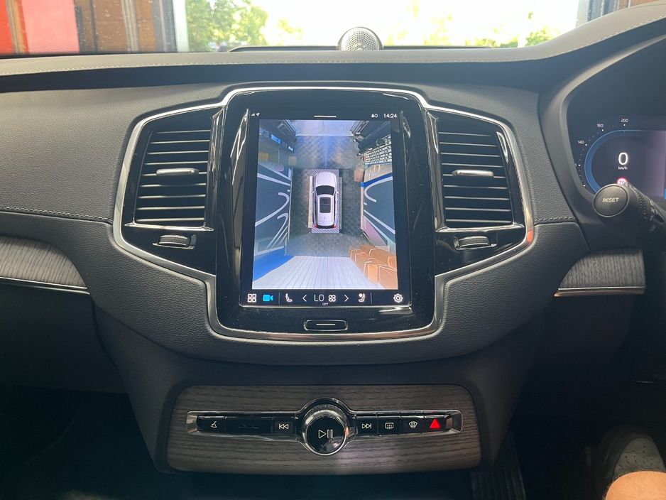 2023 Volvo XC90