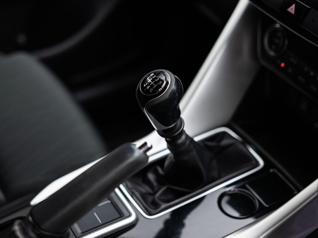 2019 Mitsubishi Eclipse