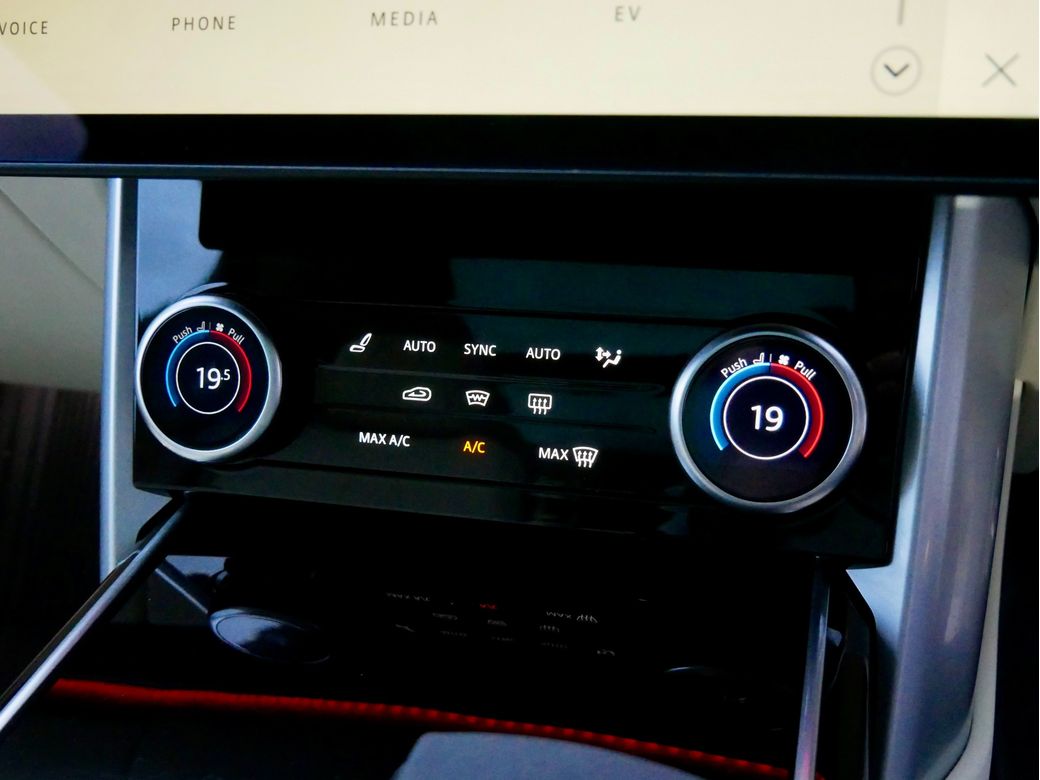 2023 Land Rover Range Rover