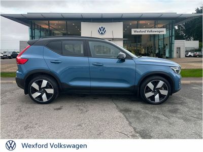 2022 Volvo XC40