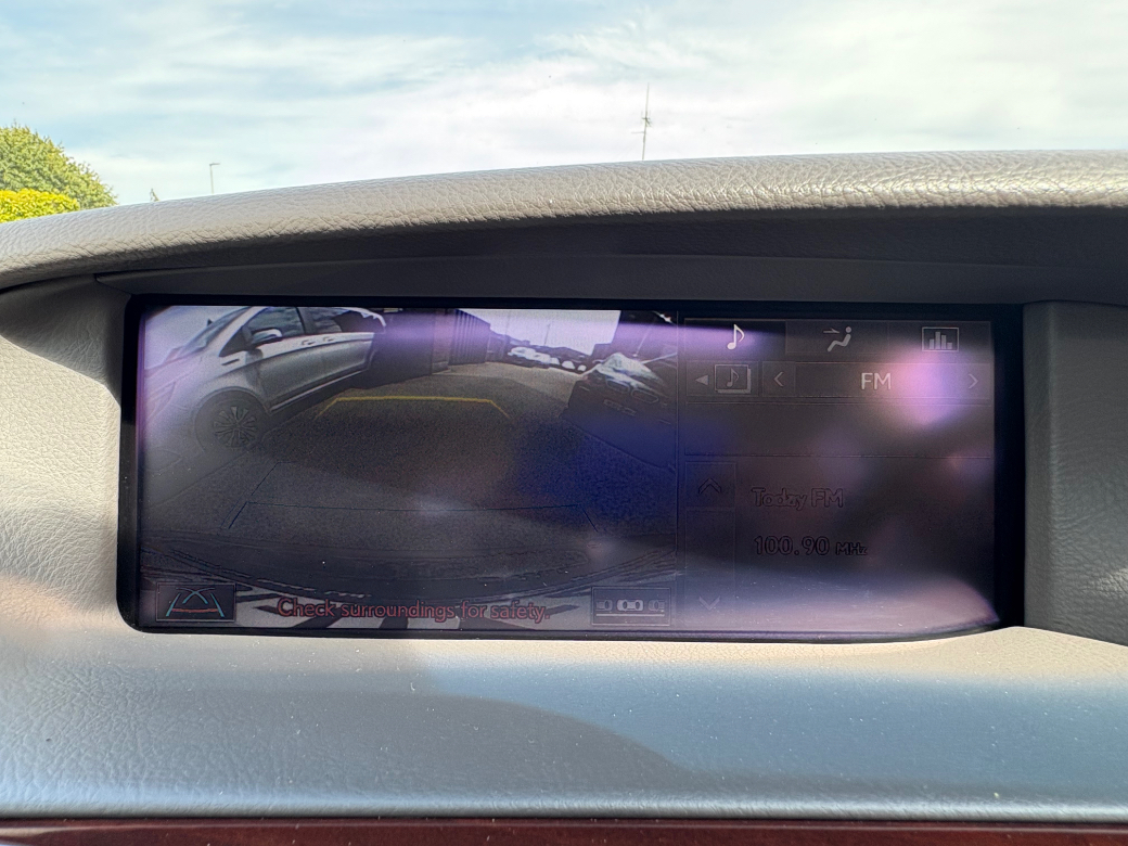 2015 Lexus LS