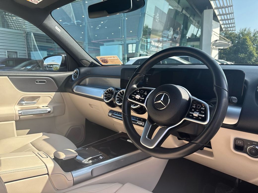 2023 Mercedes-Benz EQB