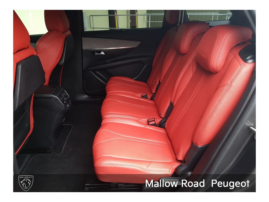 2022 Peugeot 5008