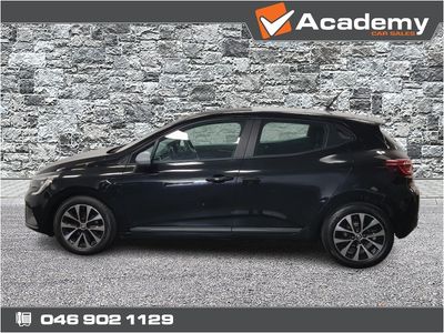 2023 Renault Clio