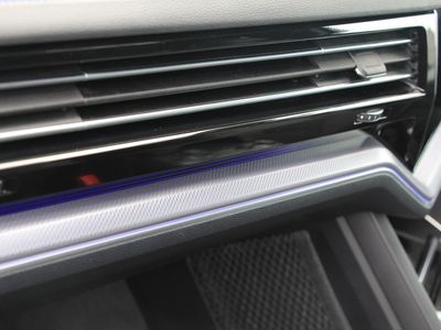 2022 Volkswagen Touareg