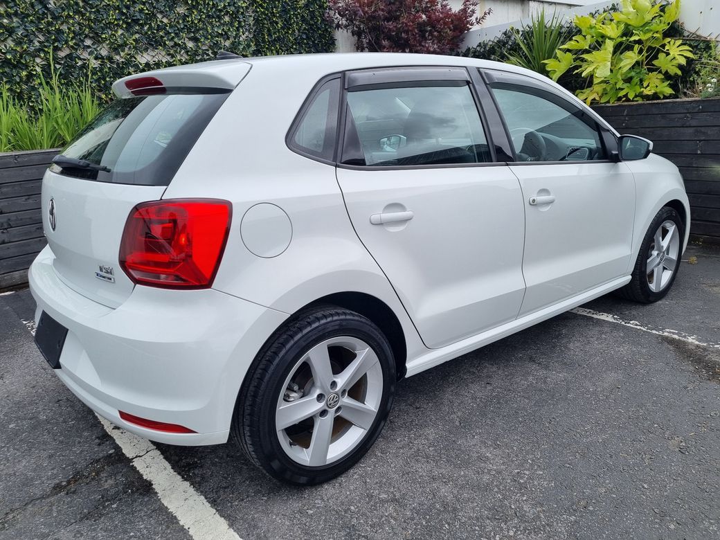2017 Volkswagen Polo