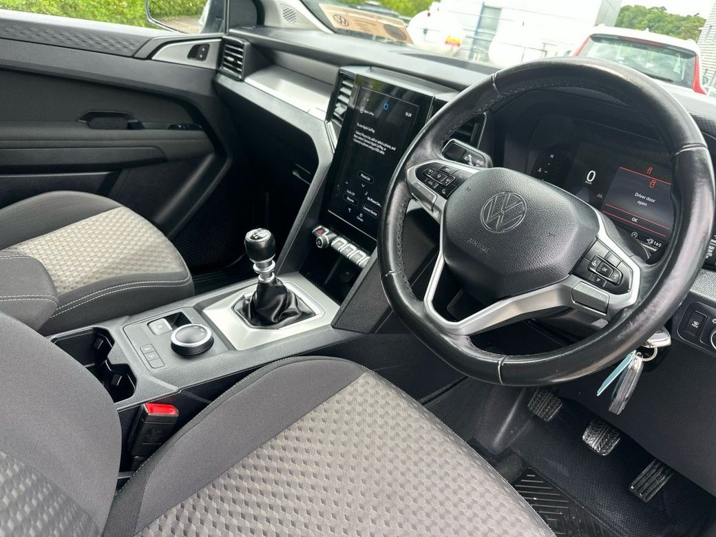 2023 Volkswagen Amarok
