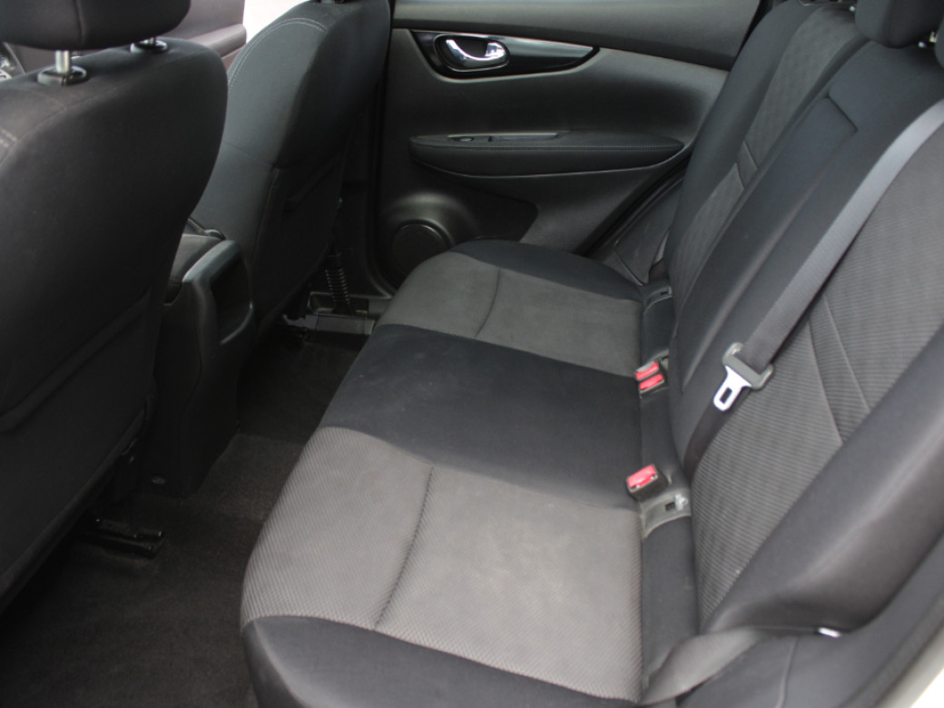 2016 Nissan Qashqai