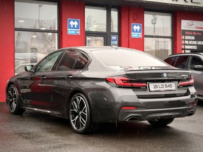 2021 BMW 520