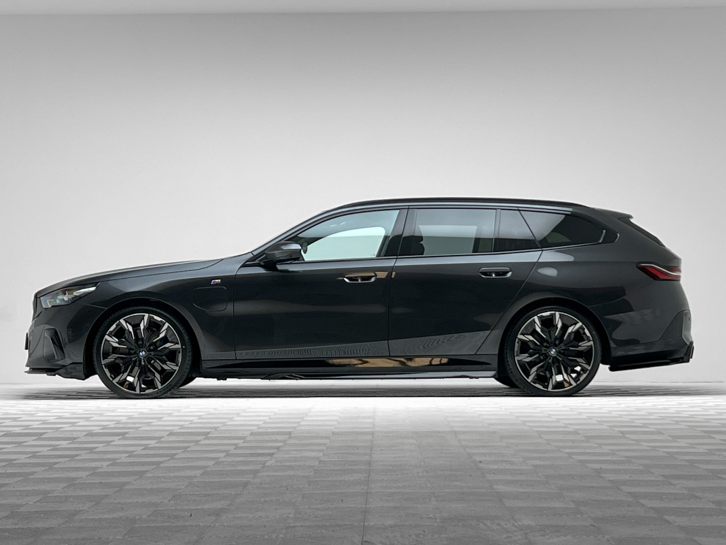2025 BMW 5 Series