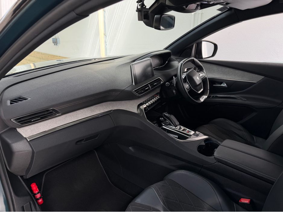 2020 Peugeot 5008