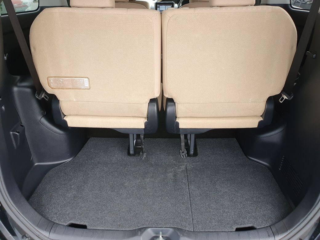 2014 Toyota Noah