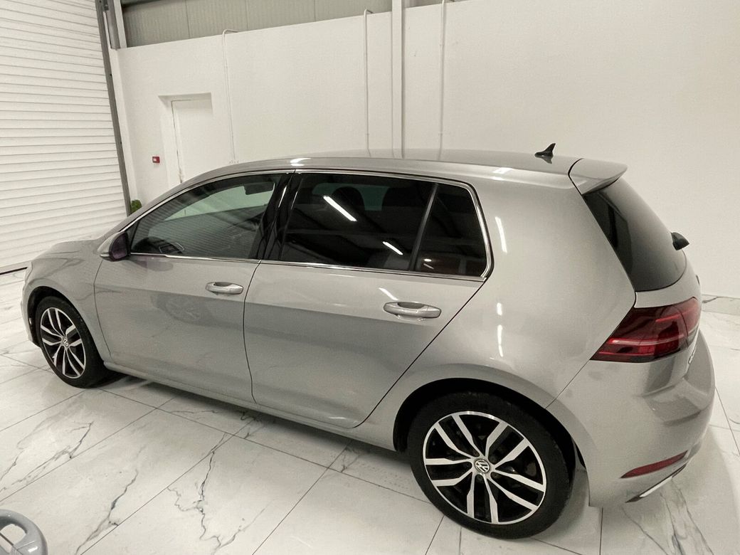 2019 Volkswagen Golf