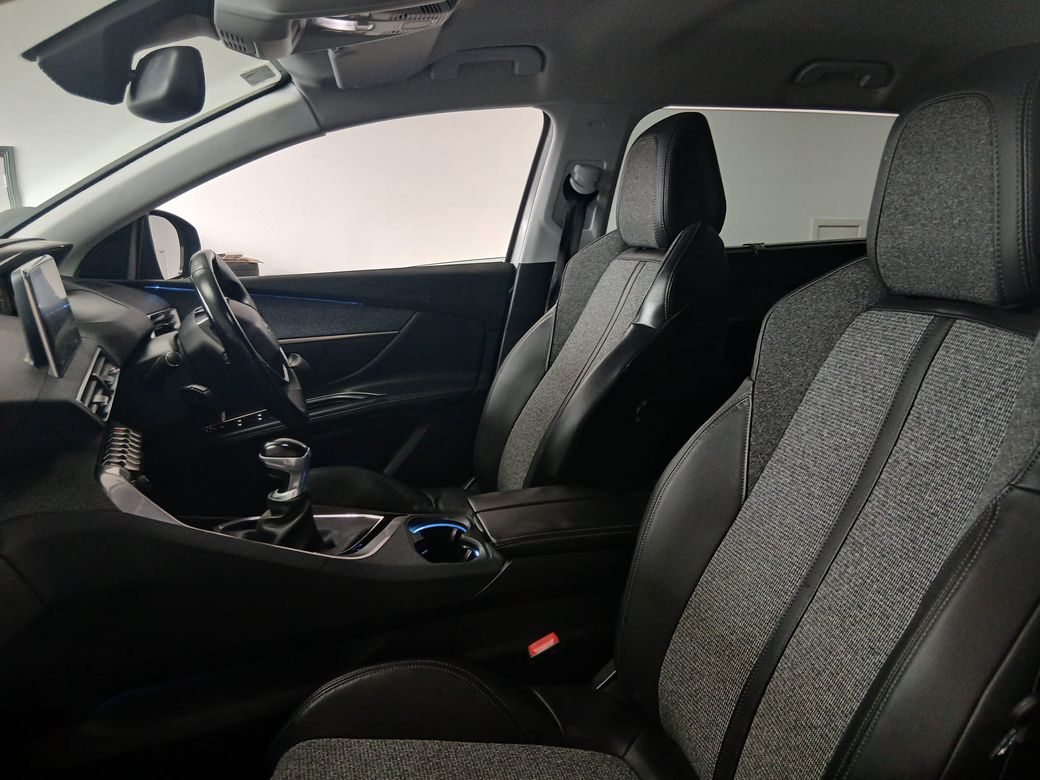 2019 Peugeot 5008