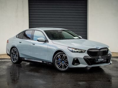 2024 BMW i5