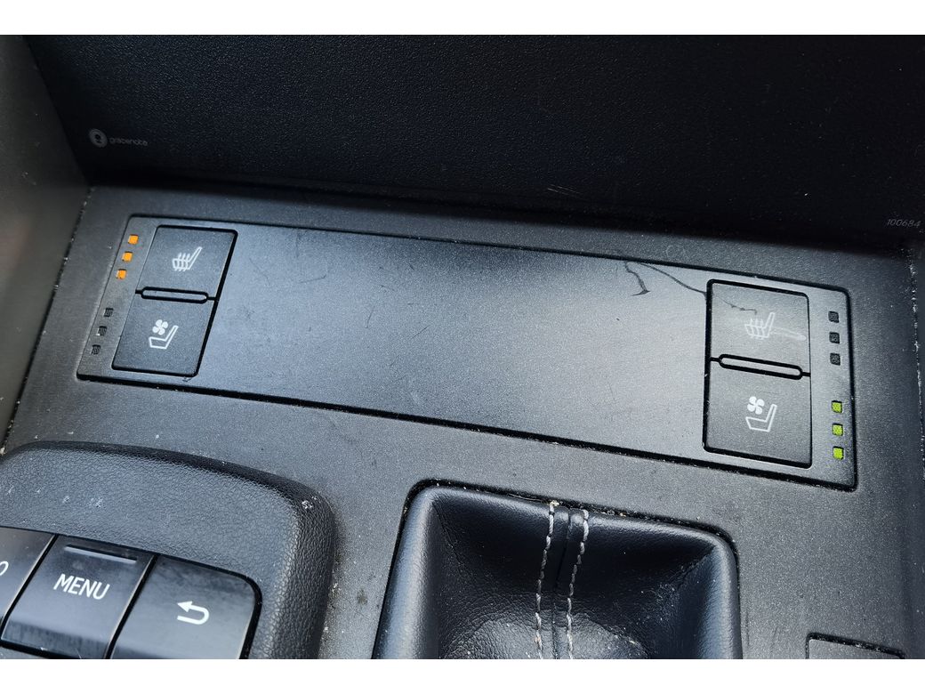 2019 Lexus IS