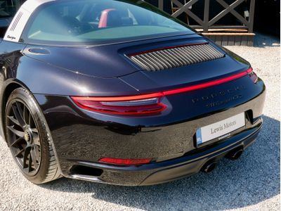 2017 Porsche 911