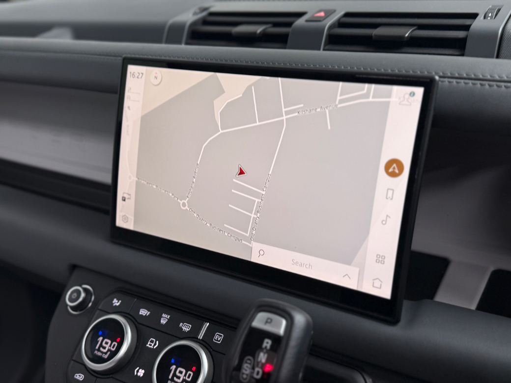 2025 Land Rover Defender