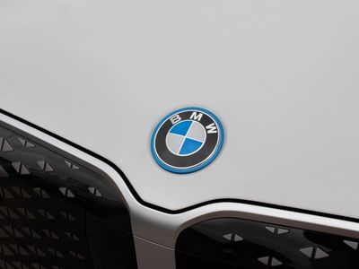 2025 BMW iX1