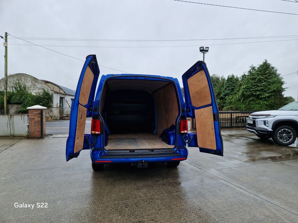 2020 Volkswagen Transporter