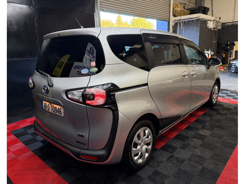 2016 Toyota Sienta