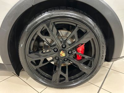 2022 Porsche Taycan