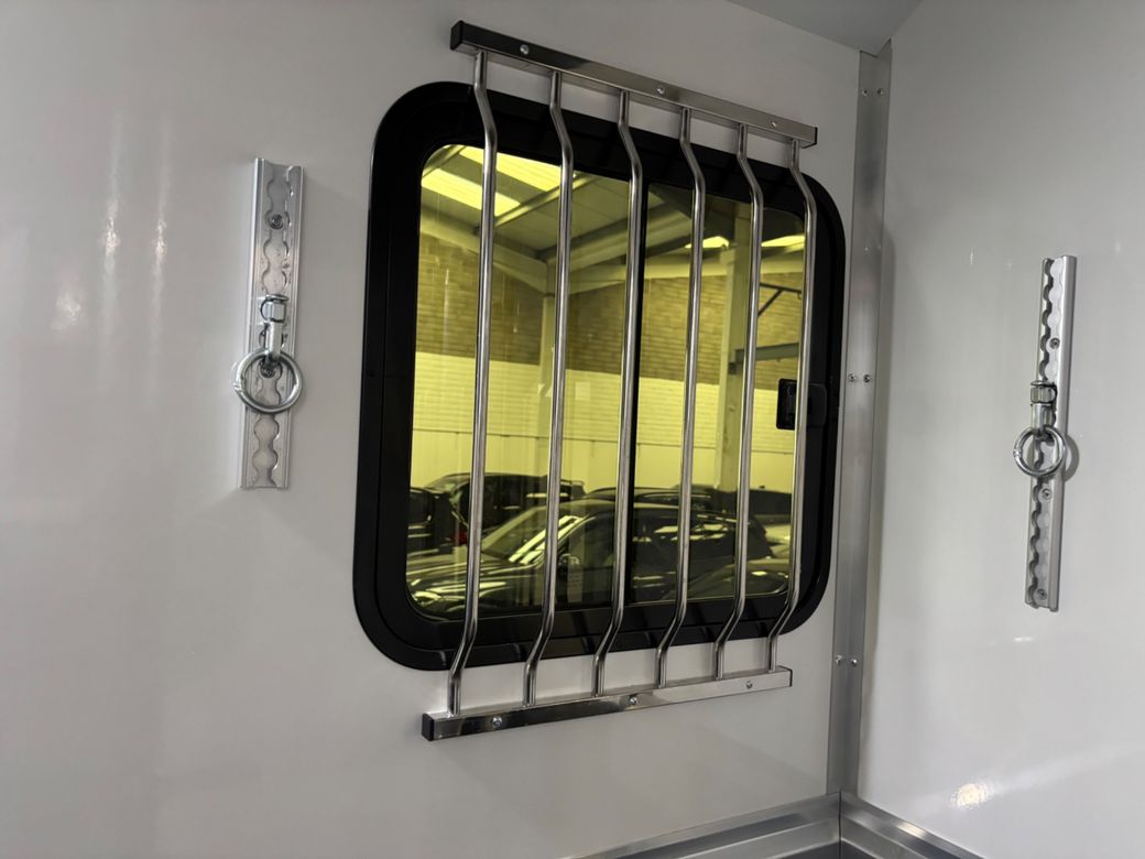 2020 Renault Master