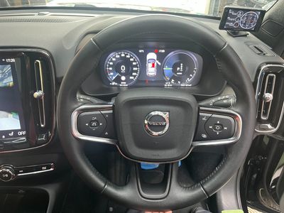 2021 Volvo XC40