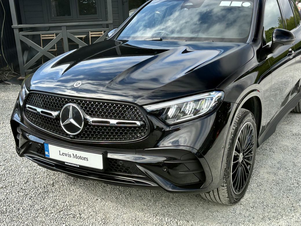 2025 Mercedes-Benz GLC Class