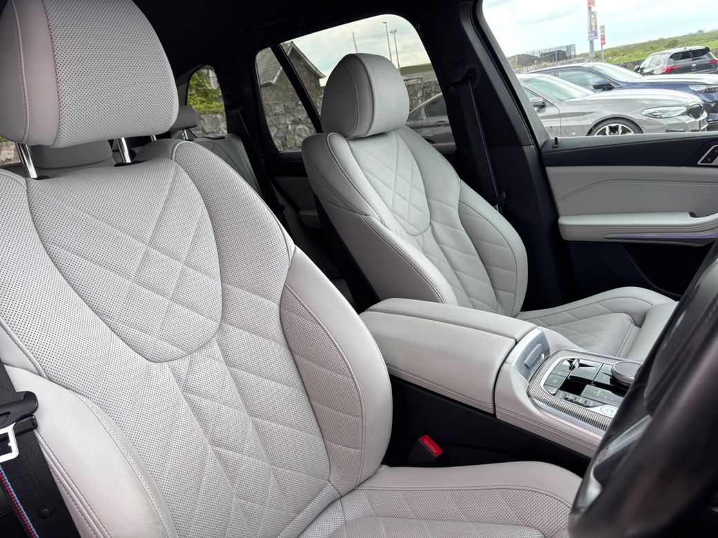 2023 BMW X5