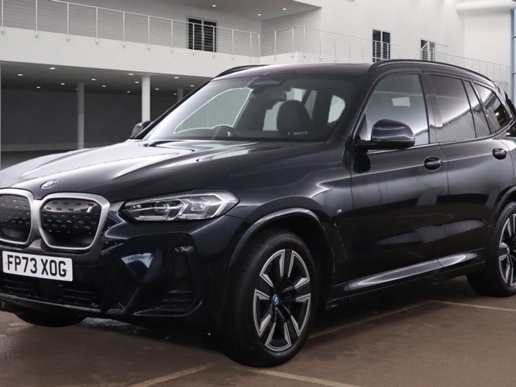 2023 BMW iX3