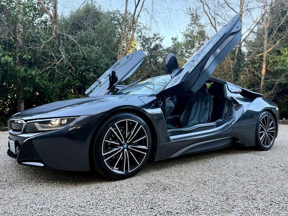 2019 BMW i8
