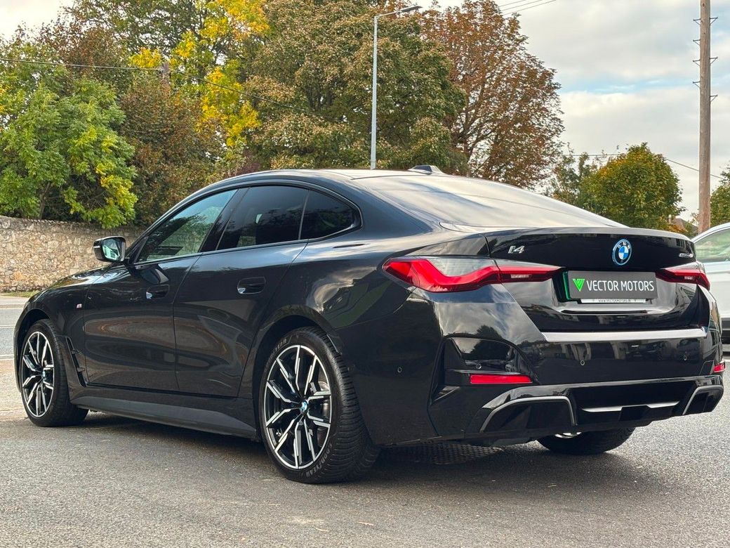 2025 BMW i4