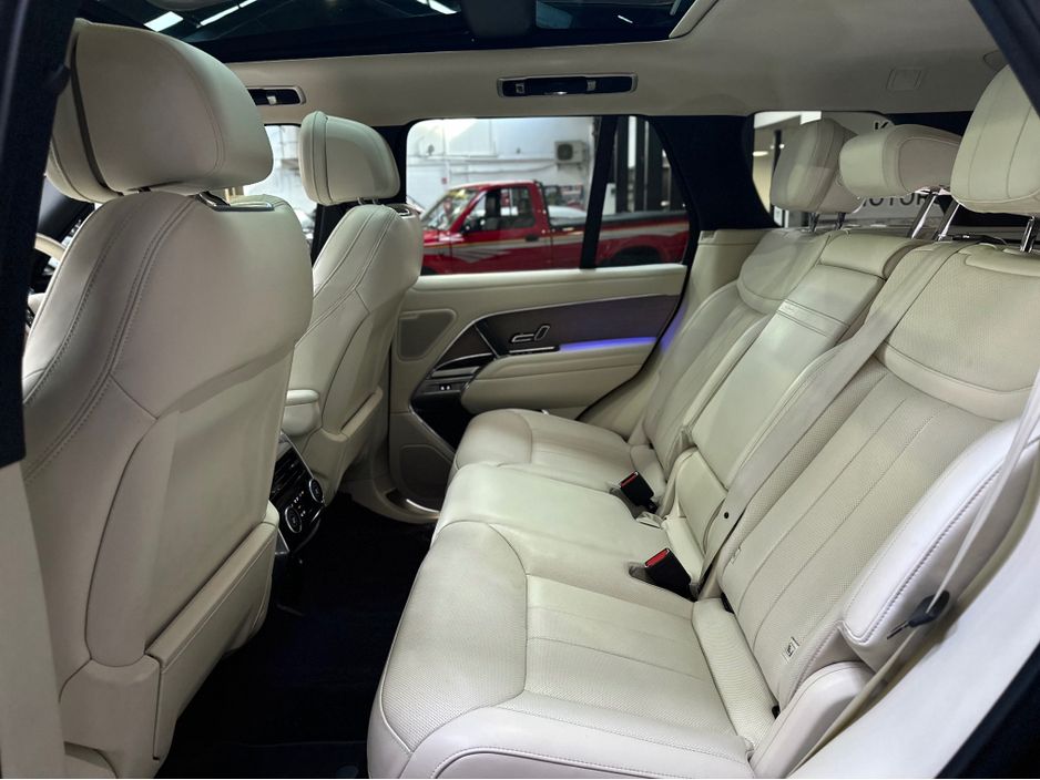 2025 Land Rover Range Rover