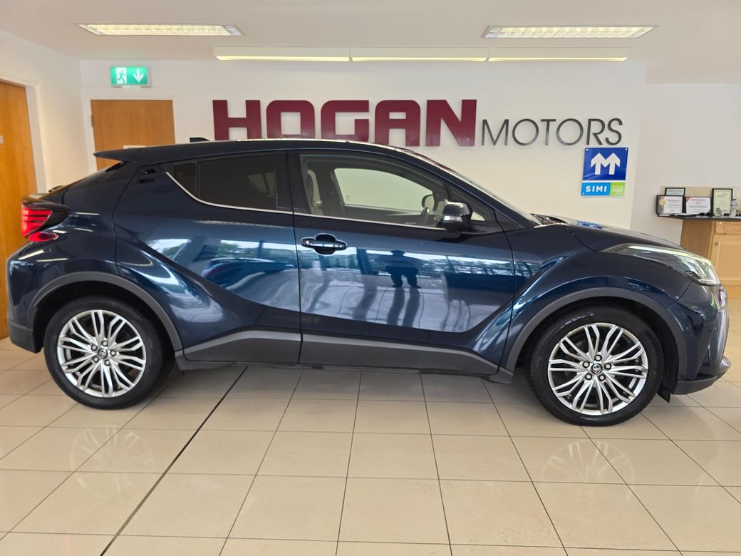 2023 Toyota C-HR