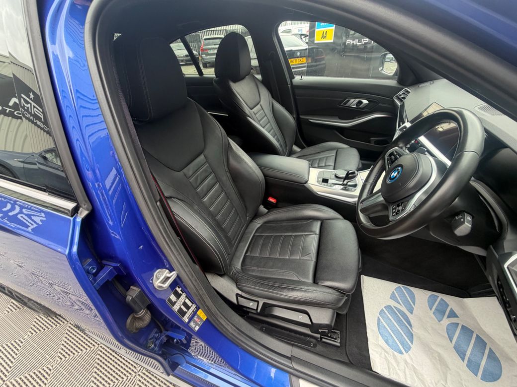 2021 BMW 330
