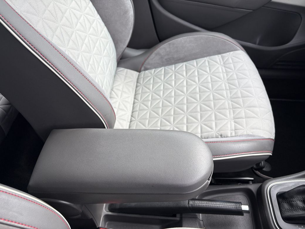 2016 Volkswagen Polo