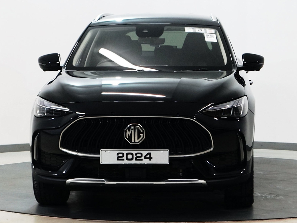 2024 MG HS