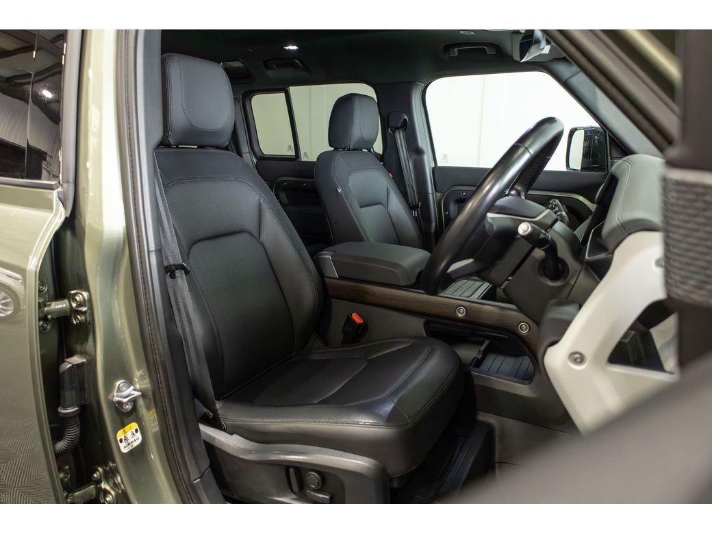 2022 Land Rover Defender 110