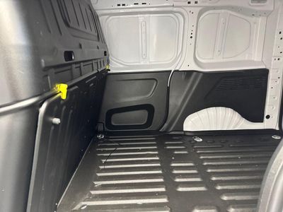 2024 Peugeot Partner