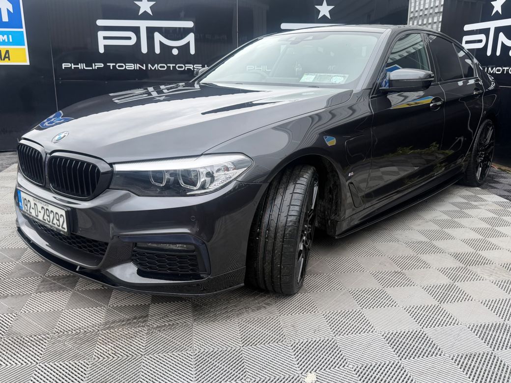2019 BMW 530