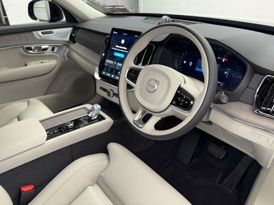 2025 Volvo XC90