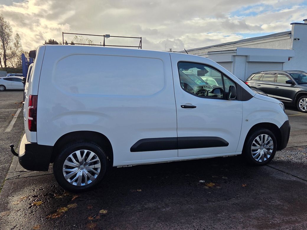 2020 Peugeot Partner