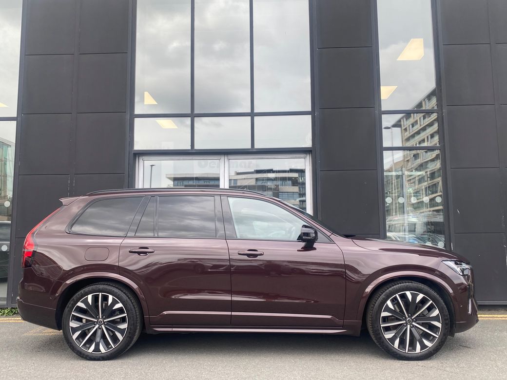 2025 Volvo XC90