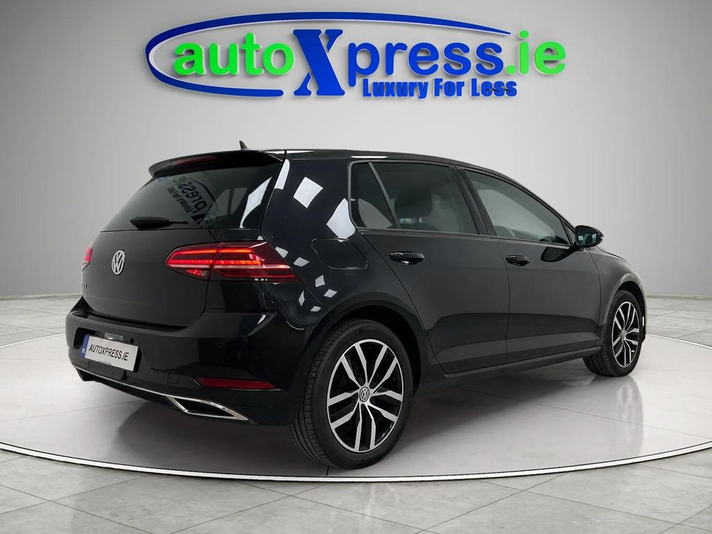 2019 Volkswagen Golf