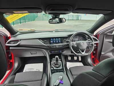 2019 Opel Insignia