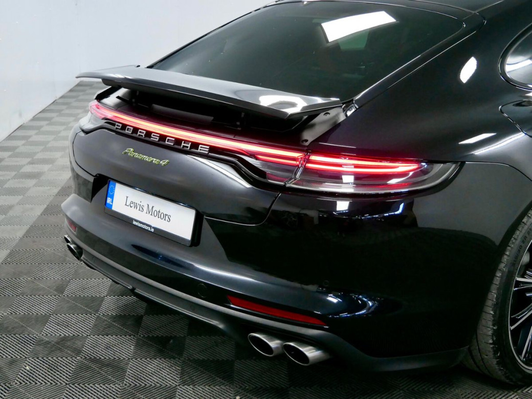 2024 Porsche Panamera