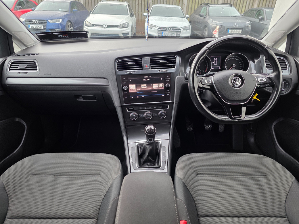 2017 Volkswagen Golf