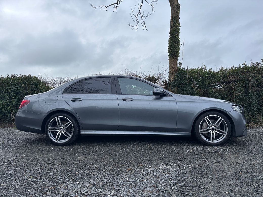2019 Mercedes-Benz E 220