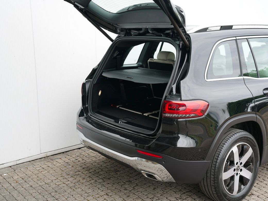 2023 Mercedes-Benz GLB Class